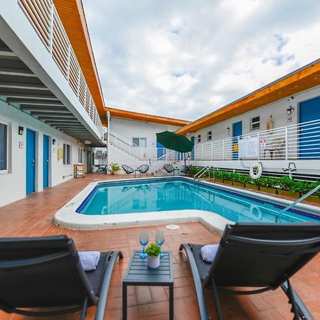 Fantastic 1 Bedroom With Pool Steps From The Beach #43 Hollywood Zewnętrze zdjęcie