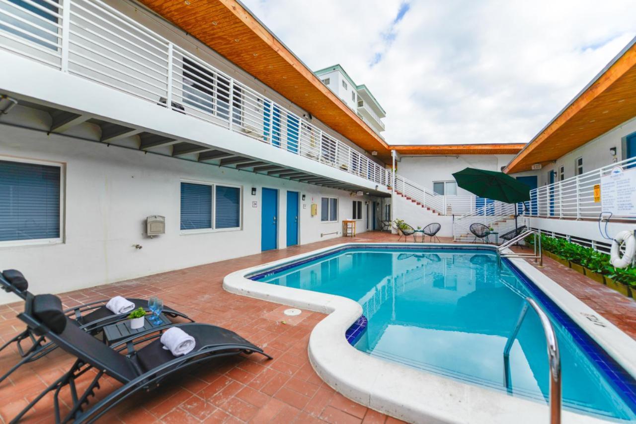 Fantastic 1 Bedroom With Pool Steps From The Beach #43 Hollywood Zewnętrze zdjęcie